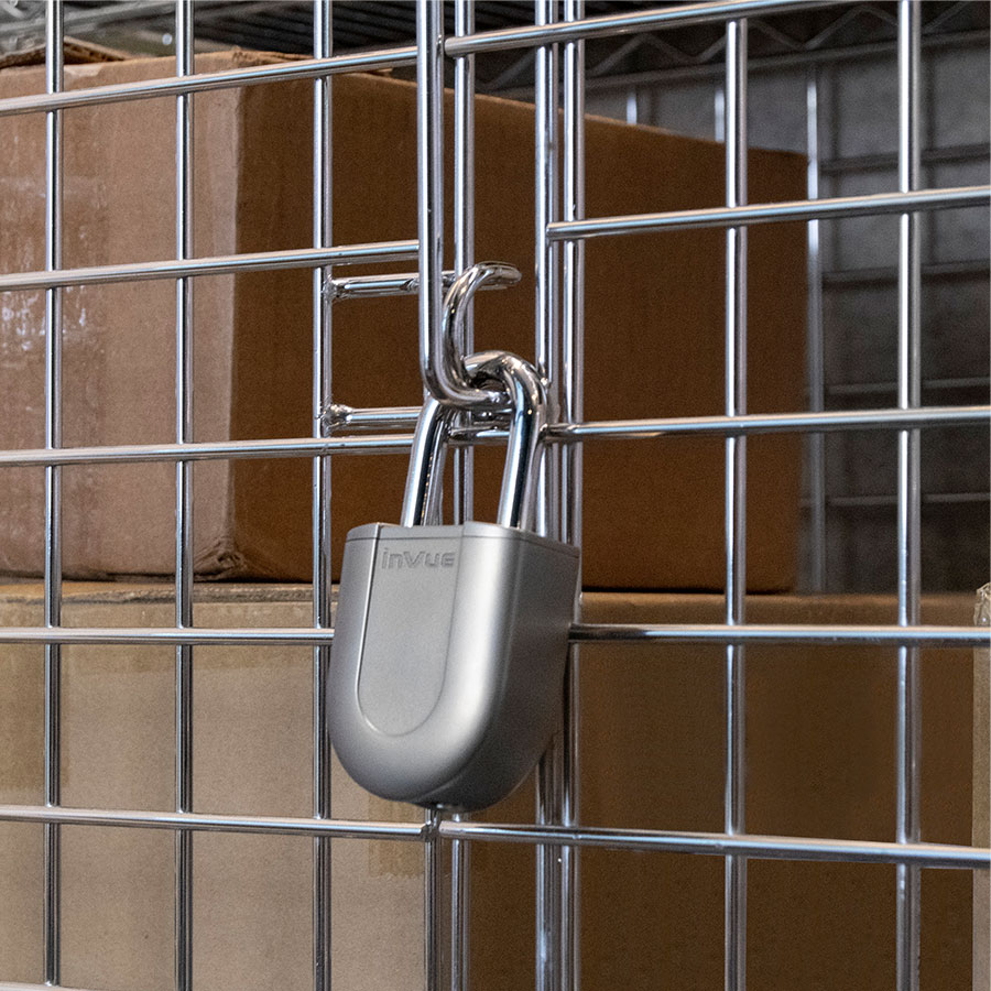 Smart Padlock on Cage